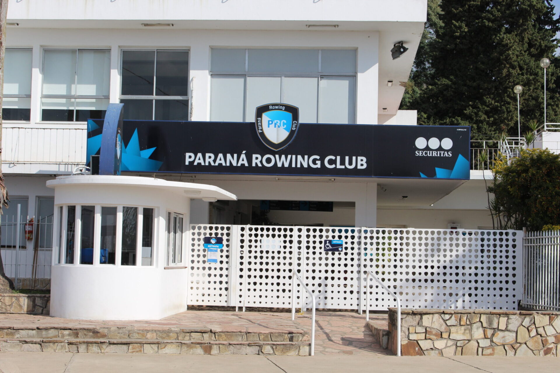 Paraná Rowing Club inaugura la temporada de verano con una fiesta
