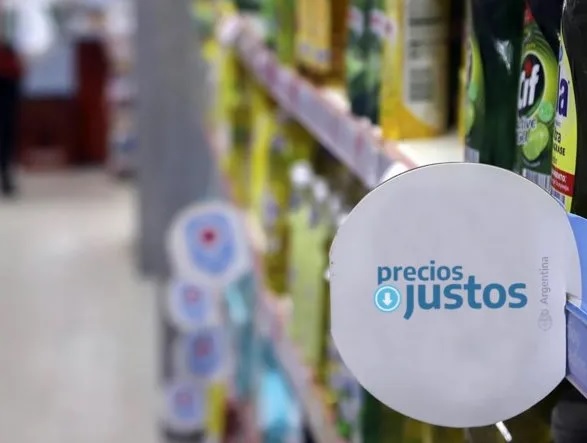 “El Gobierno nacional orienta las compras a las grandes cadenas comerciales” “El Gobierno nacional orienta las compras a las grandes cadenas comerciales”