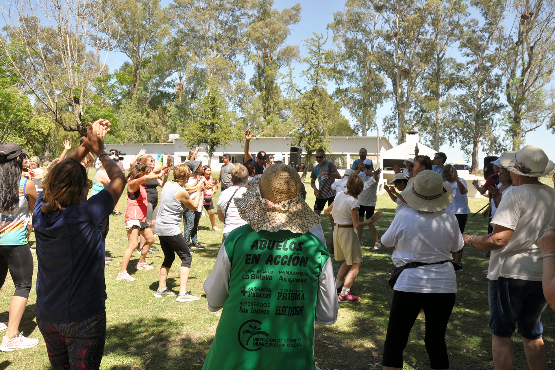 Más de 250 personas mayores de la provincia participaron del encuentro anual del Programa Activamente Más de 250 personas mayores de la provincia participaron del encuentro anual del Programa Activamente