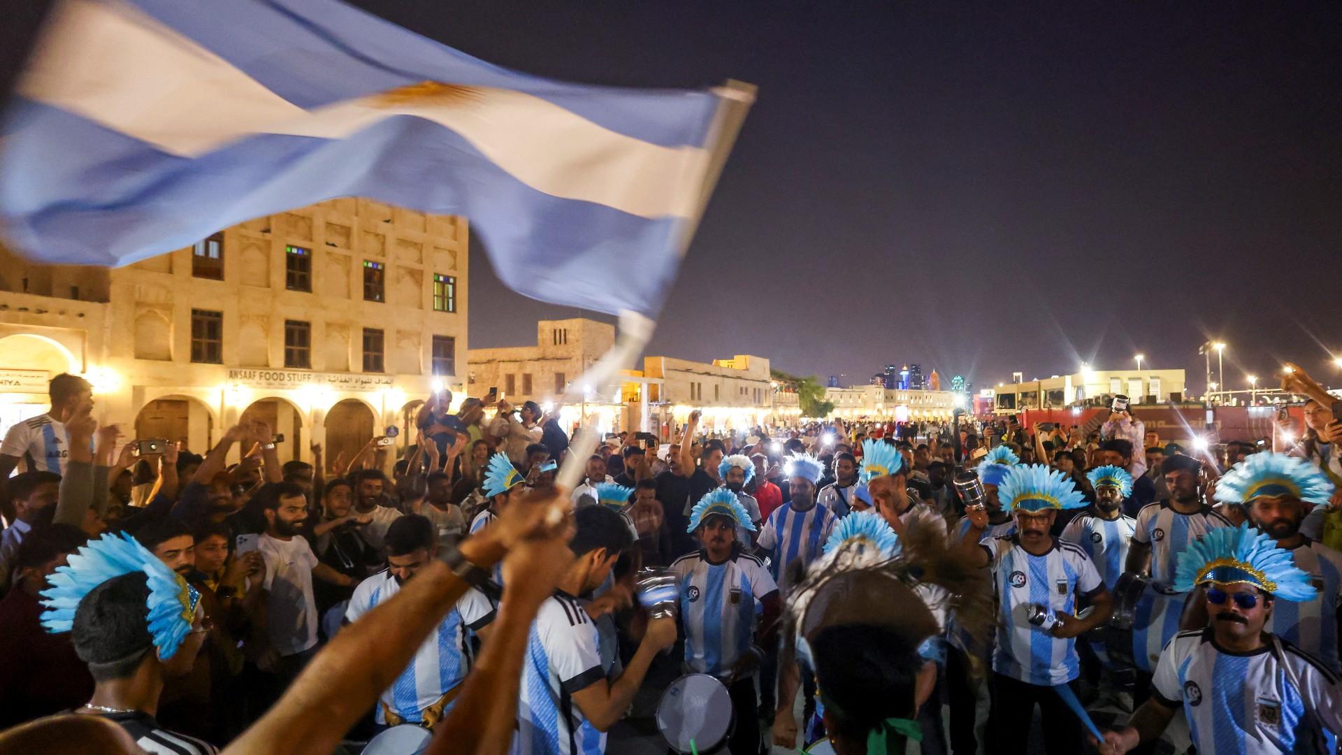 Para homenajear a la Selección, definen si habrá asueto el martes Para homenajear a la Selección, definen si habrá asueto el martes