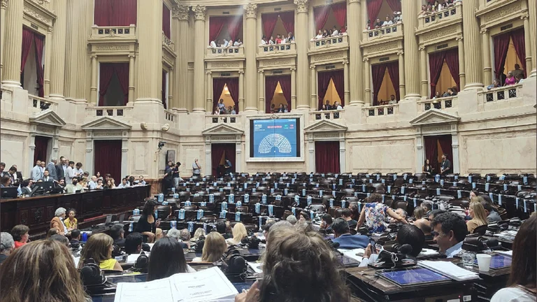 Diputados entrerrianos del Frente de Todos cuestionaron a la oposición por no dar quórum Diputados entrerrianos del Frente de Todos cuestionaron a la oposición por no dar quórum