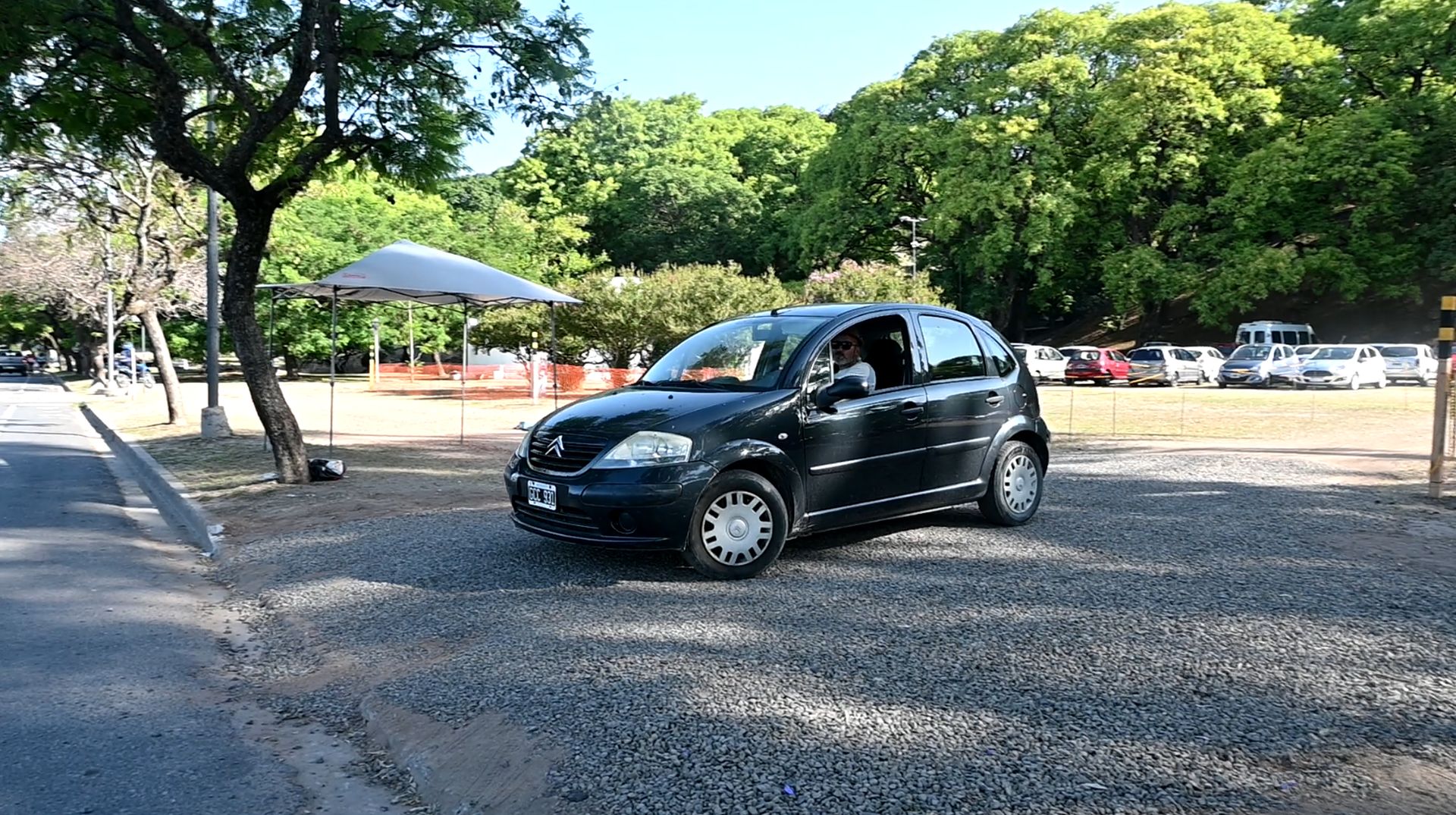 Buena repercusión por los nuevos estacionamientos en Costanera Baja Buena repercusión por los nuevos estacionamientos en Costanera Baja