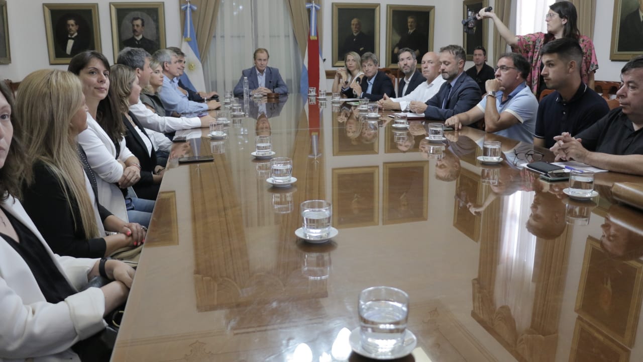 Bordet anunció que se realizarán obras para jardines de infantes