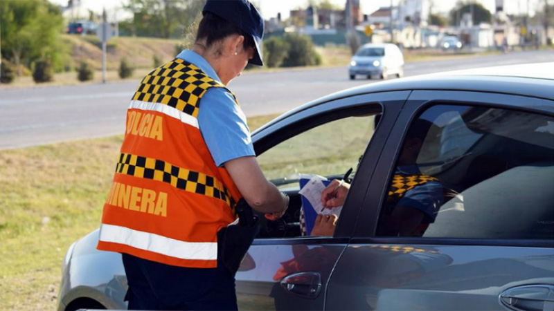 En Córdoba aumentaron las multas de tránsito, pueden costar hasta 4.800 En Córdoba aumentaron las multas de tránsito, pueden costar hasta 4.800