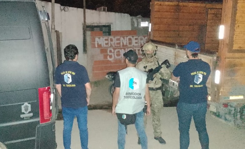 Tres allanamientos por narcomenudeo, uno fue en un merendero