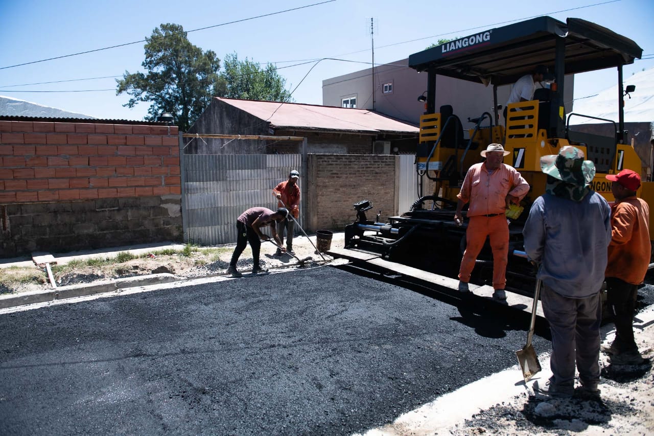 Pavimentaron calles en barrios Arenales y Toma Nueva Pavimentaron calles en barrios Arenales y Toma Nueva