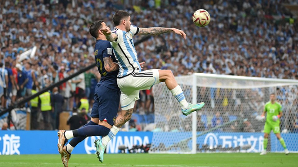 De Paul reveló la promesa que le hizo Messi en el Mundial tras su lesión