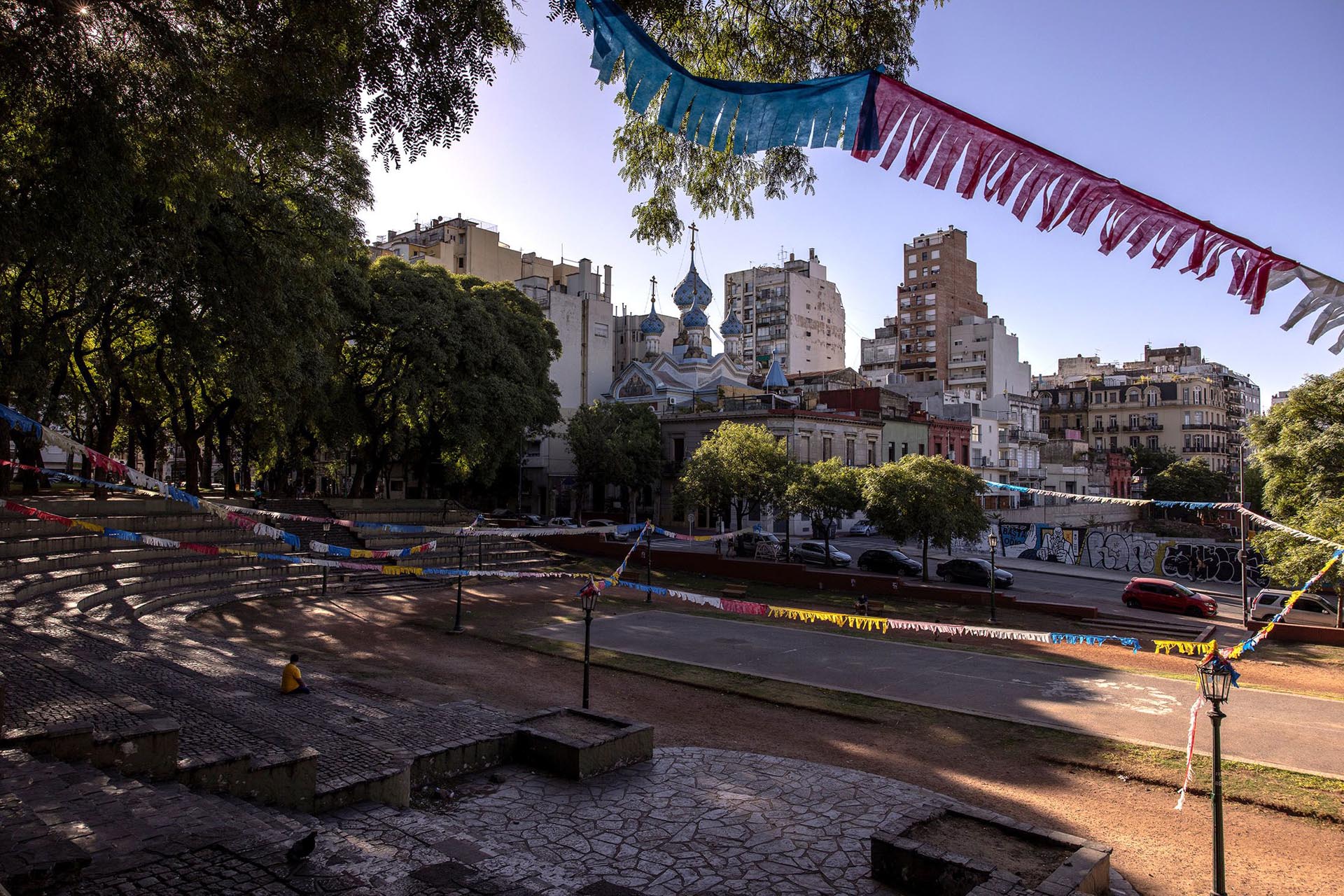 La iglesia ortodoxa rusa en el barrio de San Telmo, Buenos Aires, Argentina. Los rusos han llegado en masa desde el comienzo de la invasión ucraniana hace poco más de un año