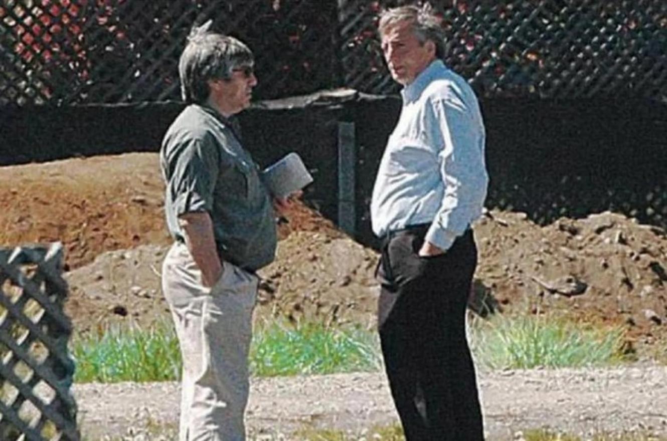 Vialidad: el tribunal expuso los negocios y la maniobra fraudulenta de los Kirchner y Báez Vialidad: el tribunal expuso los negocios y la maniobra fraudulenta de los Kirchner y Báez