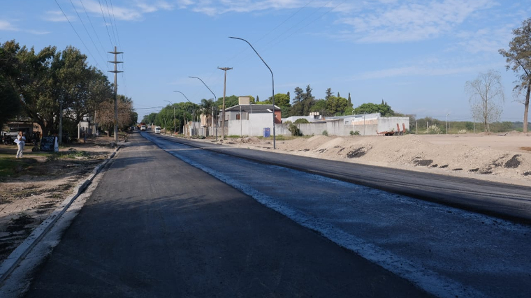 Bahl anunció la habilitación de calle Espejo y la pavimentación de calle Kentenich Bahl anunció la habilitación de calle Espejo y la pavimentación de calle Kentenich