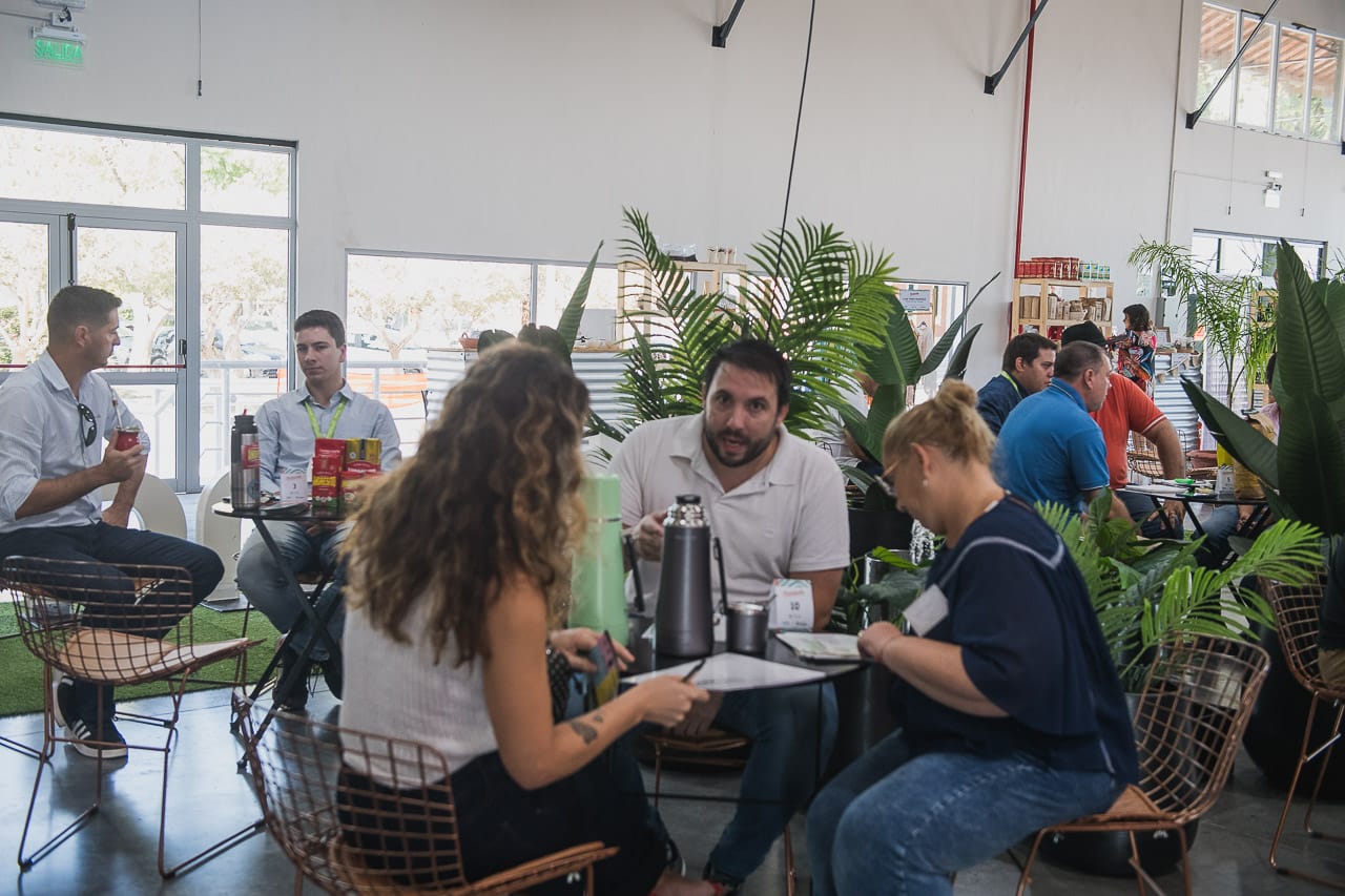 Exitosa ronda de negocios en el Mateando