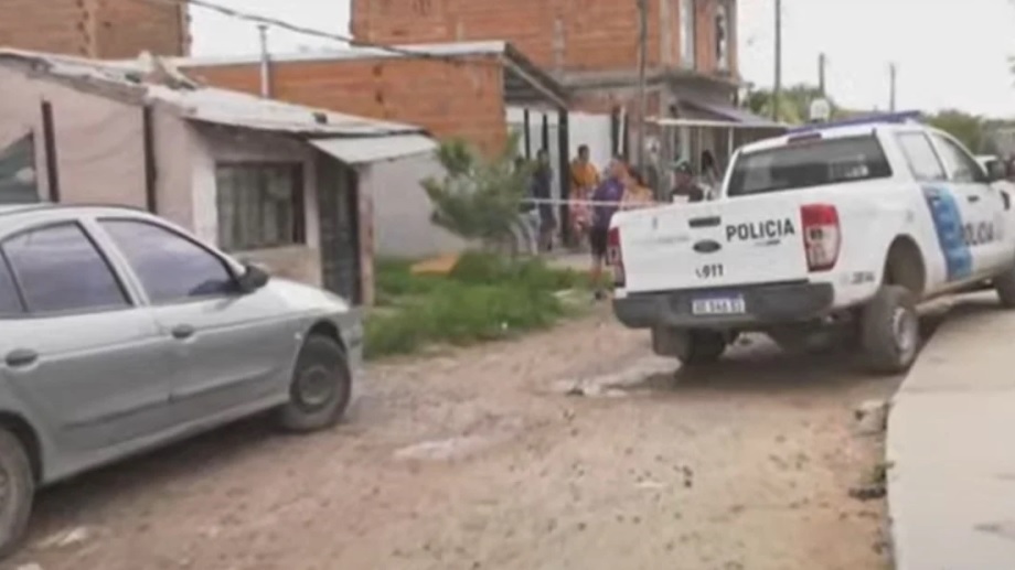 Triple femicidio: asesinaron a una mujer y a sus dos hijas, detuvieron a la expareja