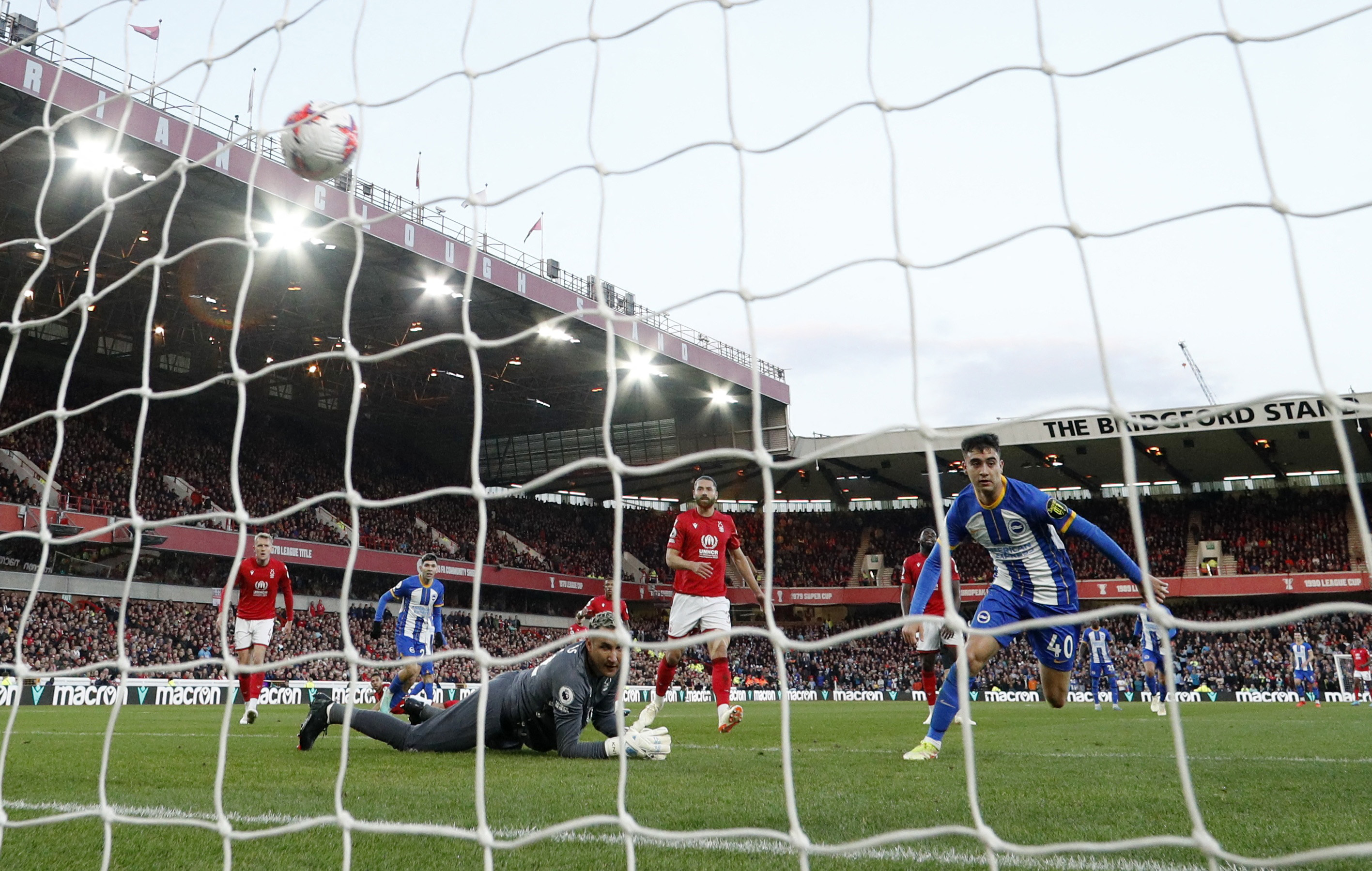Buonanotte viene de anotar un gol para Brighton (Foto: Reuters/Andrew Boyers)