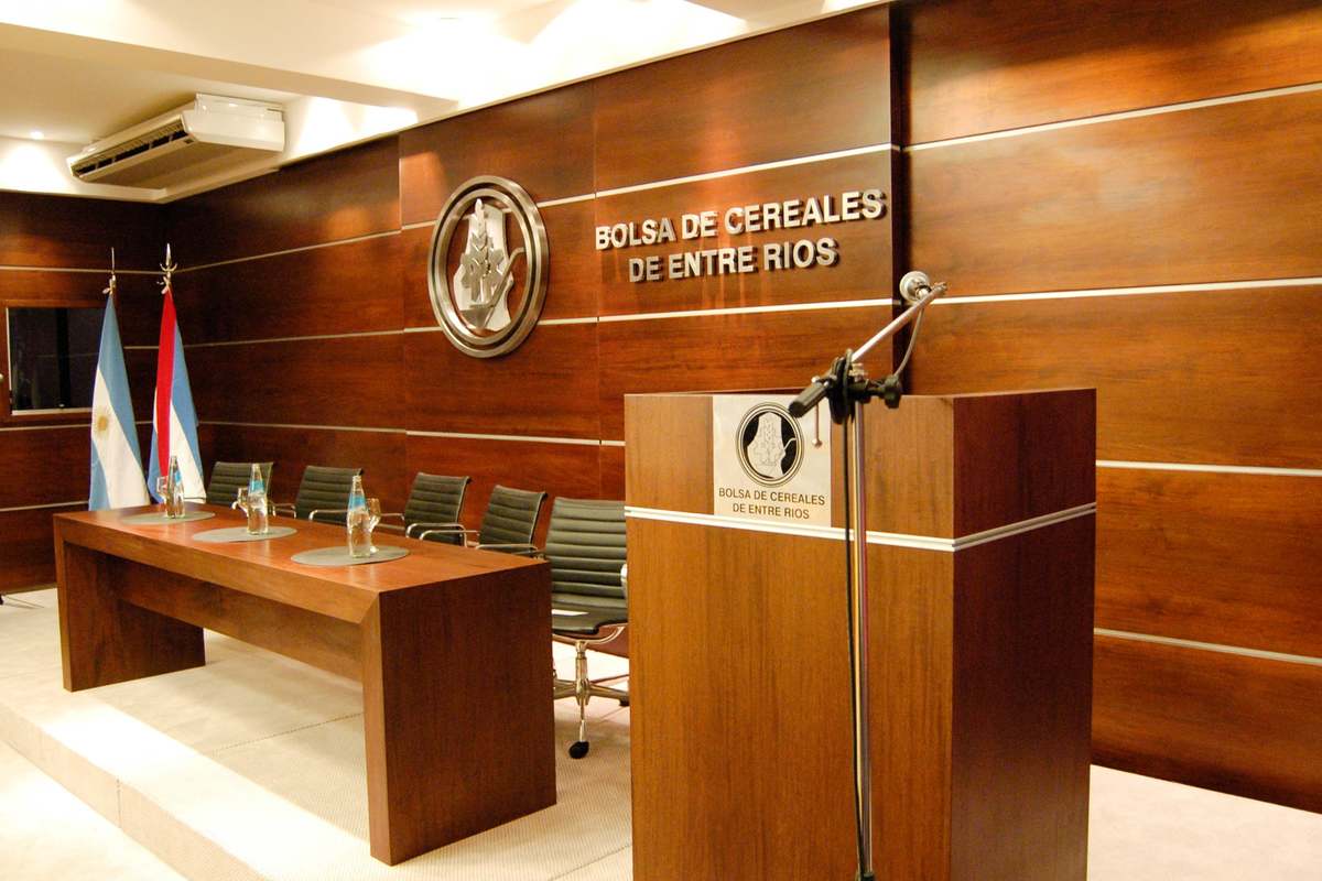 Entre Ríos perderá casi 800 millones de dólares resaltó el titular de la BolsaCER