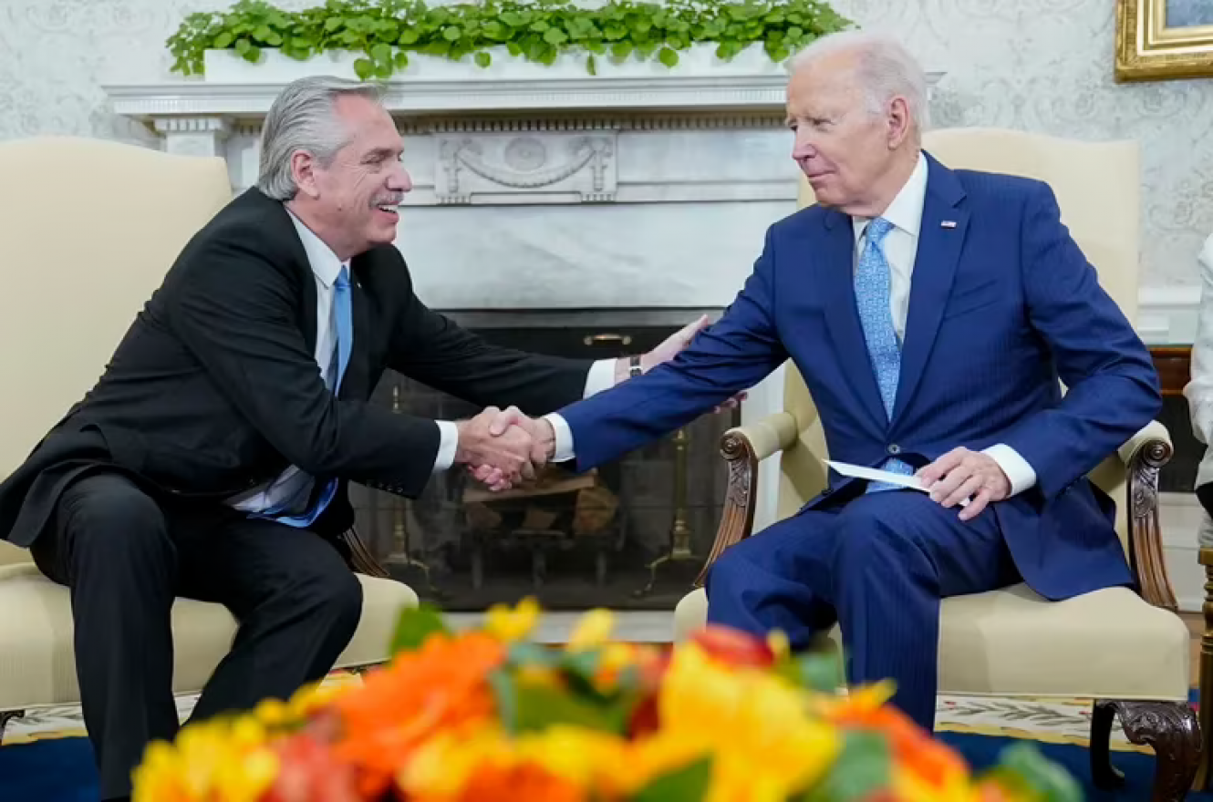 El Gobierno congelará los proyectos geopolíticos de China en Argentina