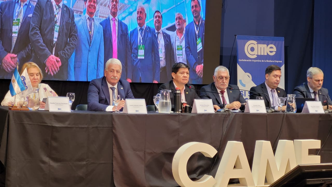 Se está realizando el encuentro nacional PyME de la CAME en Tucumán