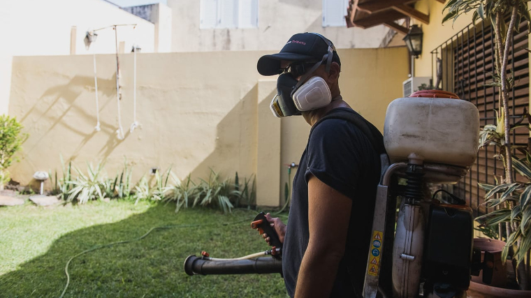 Intensifican los bloqueos sanitarios y la prevención por casos de dengue Intensifican los bloqueos sanitarios y la prevención por casos de dengue
