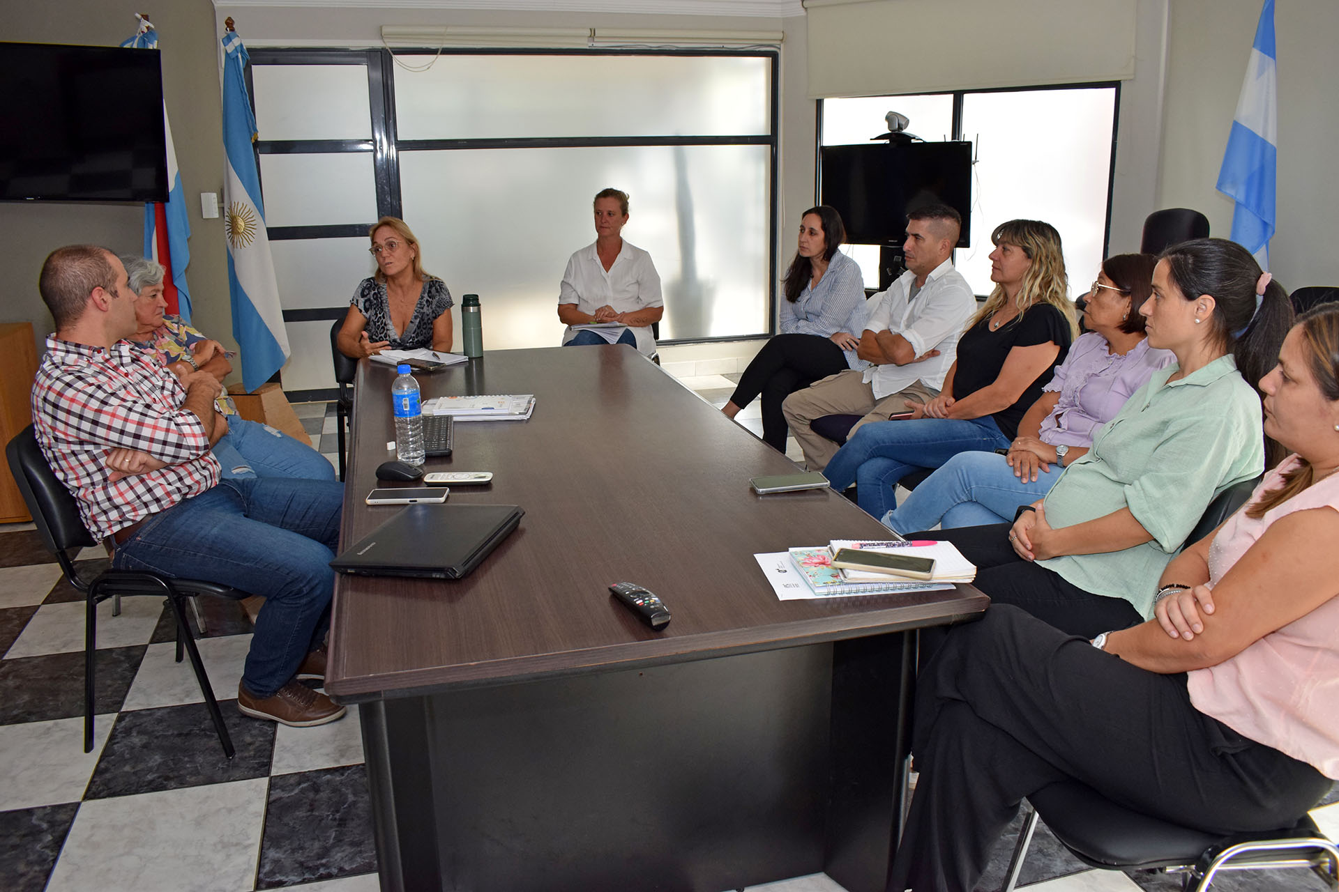 Presentaron la nueva conformación directiva del Instituto Provincial del Cáncer Presentaron la nueva conformación directiva del Instituto Provincial del Cáncer