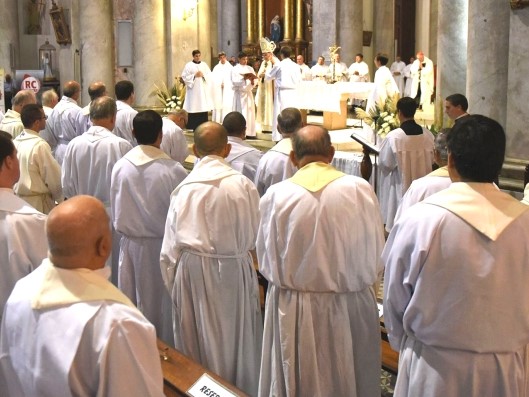 Este miércoles se realizará la Misa Crismal en Paraná