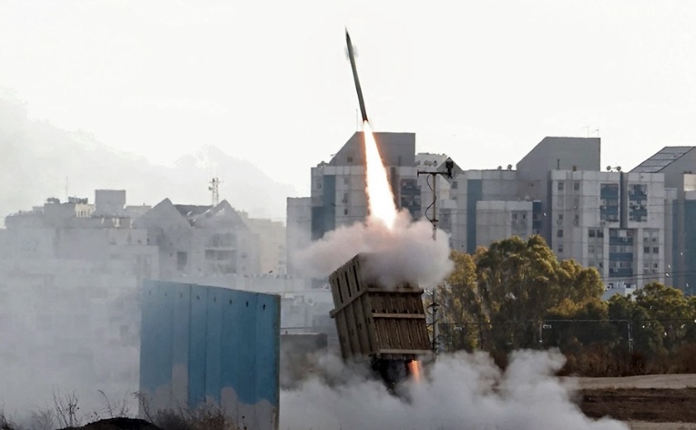 Israel responde a ataques desde Siria en tensas Pascuas en Tierra Santa Israel responde a ataques desde Siria en tensas Pascuas en Tierra Santa