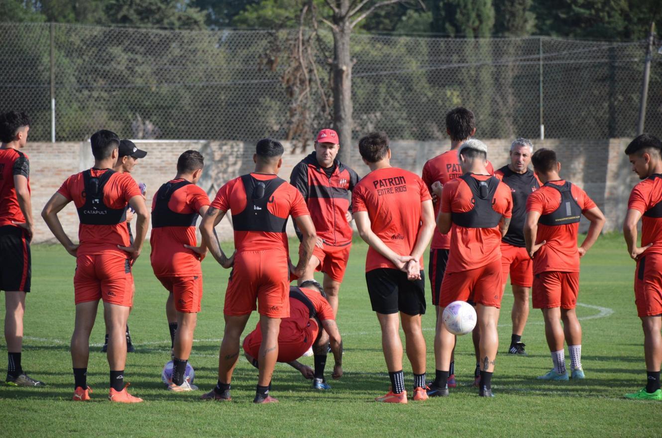El encuentro entre Patronato-Almirante Brown fue postergado El encuentro entre Patronato-Almirante Brown fue postergado
