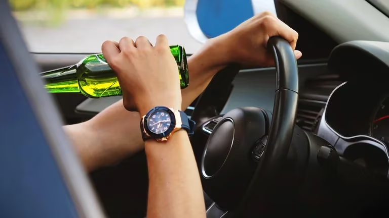 El Gobierno promulgó la ley de alcohol cero al volante para rutas nacionales