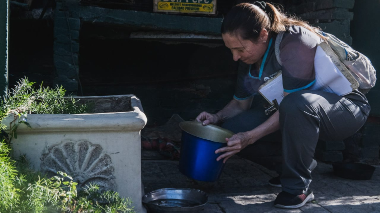 Dengue: Realizan operativos de descacharrización en barrio Villa Hermosa Dengue: Realizan operativos de descacharrización en barrio Villa Hermosa