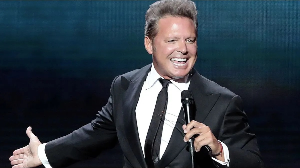 Luis Miguel confirmó cuándo y dónde tocará en Argentina Luis Miguel confirmó cuándo y dónde tocará en Argentina