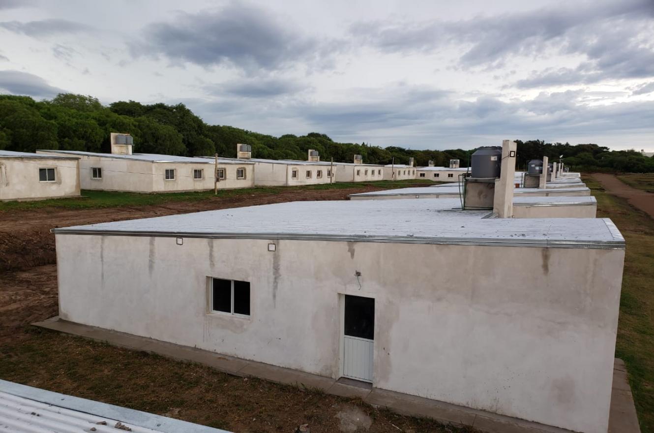 Llevan 15 años esperando que les entreguen sus viviendas en Acceso Norte