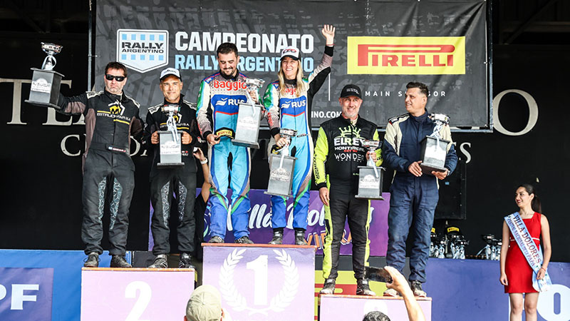 Nadia Cutro festejó y lidera su categoría Nadia Cutro festejó y lidera su categoría