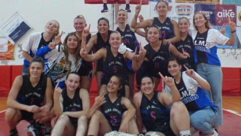 Básquet femenino: Alma Juniors se coronó campeón de la Copa Paraná