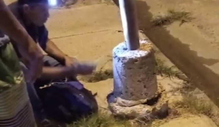 Una niña sufrió descarga eléctrica al tocar una columna