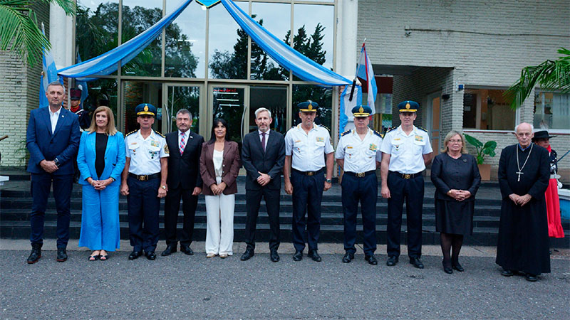 Frigerio tomó juramento a las nuevas autoridades de la Policía de Entre Ríos