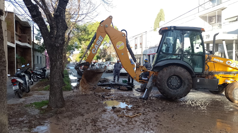 Mejoran la red de agua potable en San Agustín, Bajada Grande y el casco céntrico