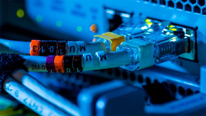 La mitad de las familias argentinas pidieron la baja del servicio de internet La mitad de las familias argentinas pidieron la baja del servicio de internet