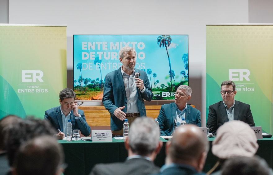 Frigerio aseguró que el turismo es clave para generar trabajo de calidad en el sector privado