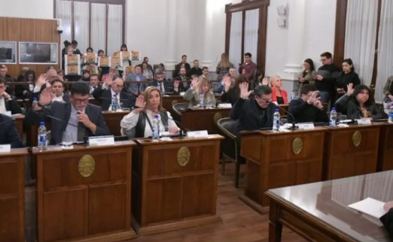 El Senado sancionó por unanimidad la adhesión de la provincia al Régimen de Regularización El Senado sancionó por unanimidad la adhesión de la provincia al Régimen de Regularización