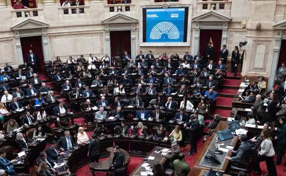 El presidente Javier Milei celebró este miércoles el respaldo de 87 diputados que en el Congreso