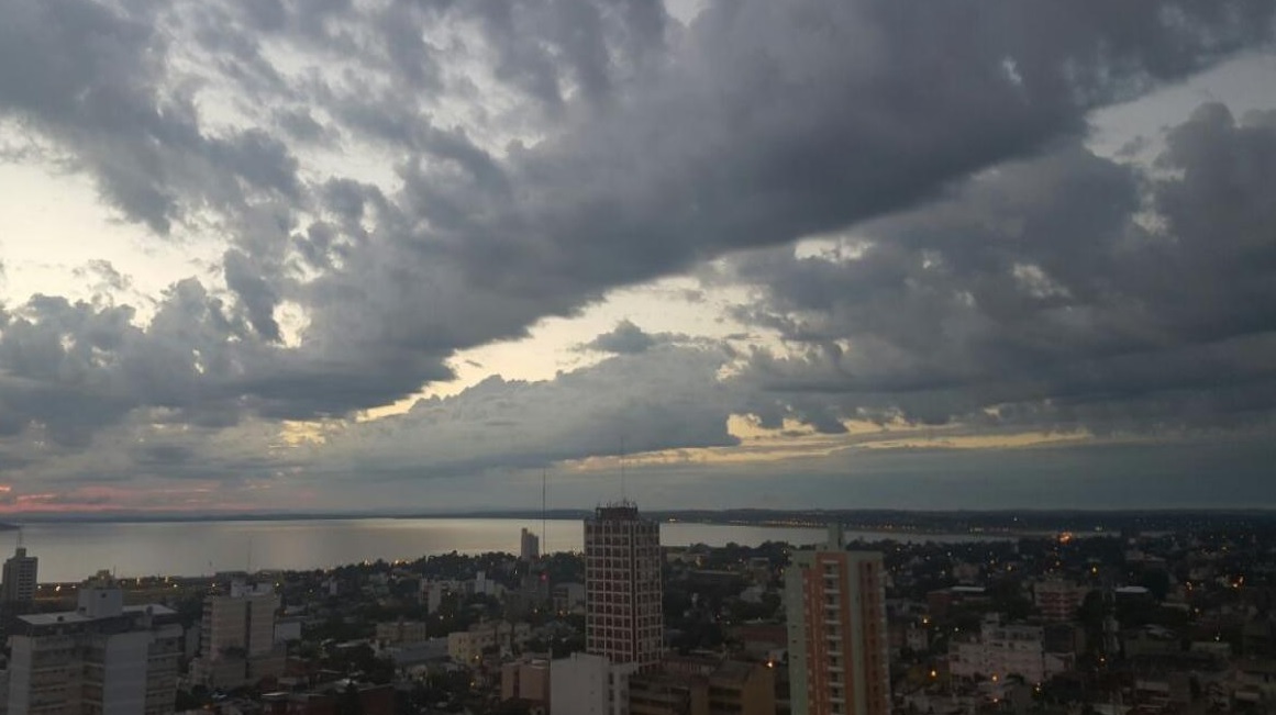 Para hoy hay previstas precipitaciones aisladas con registros térmicos máximos de 22