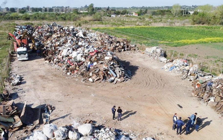 La Municipalidad de Paraná clausuró una compra-venta de metales en el Acceso Norte