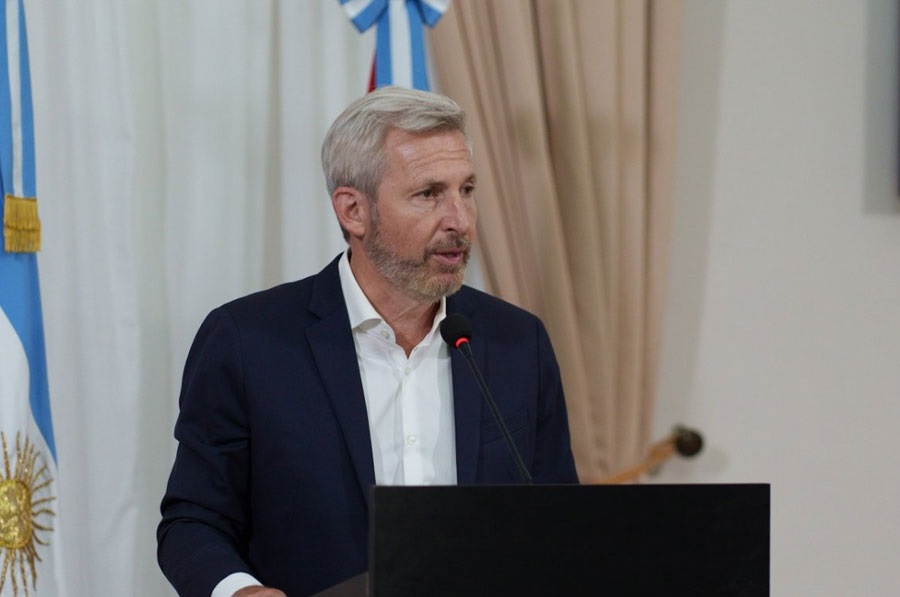 Frigerio anunció mejoras salariales para docentes entrerrianos