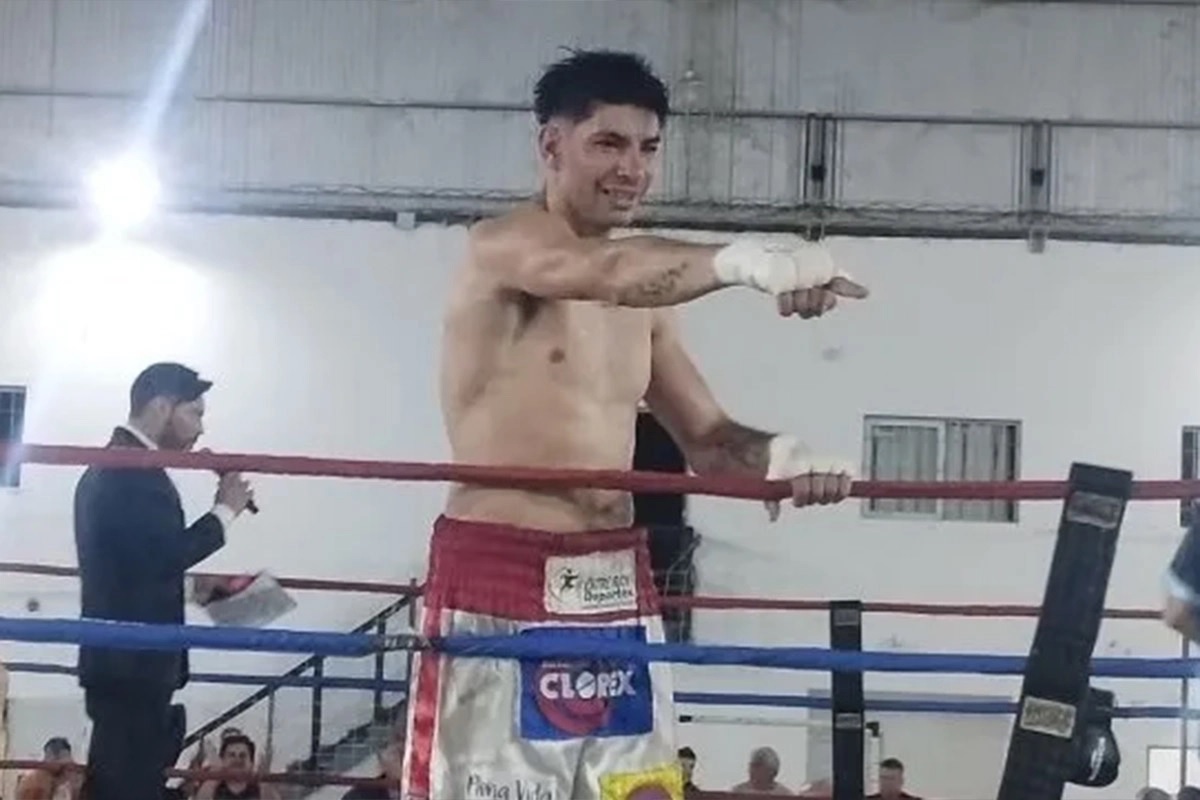 El «Terrible» Aquino ganó la pelea que marcó su regreso a Paraná tras 11 años El «Terrible» Aquino ganó la pelea que marcó su regreso a Paraná tras 11 años