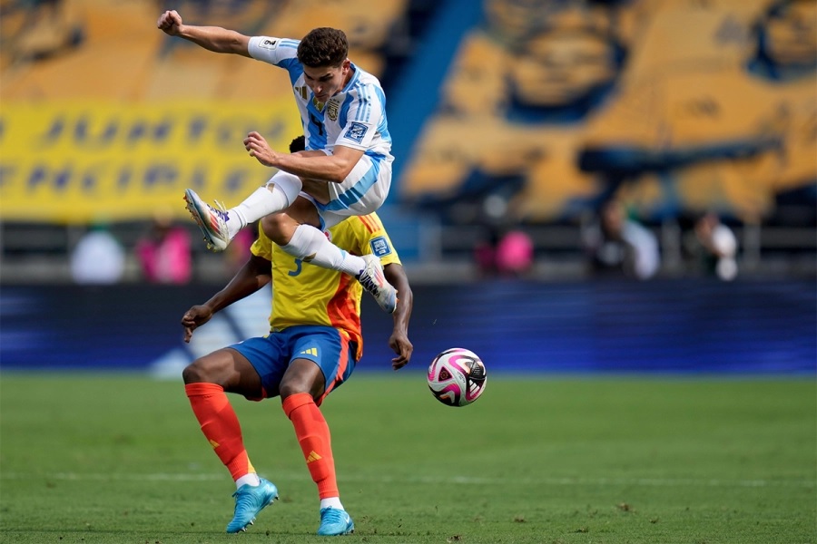 La Selección Argentina perdió en su visita a Colombia en Barranquilla