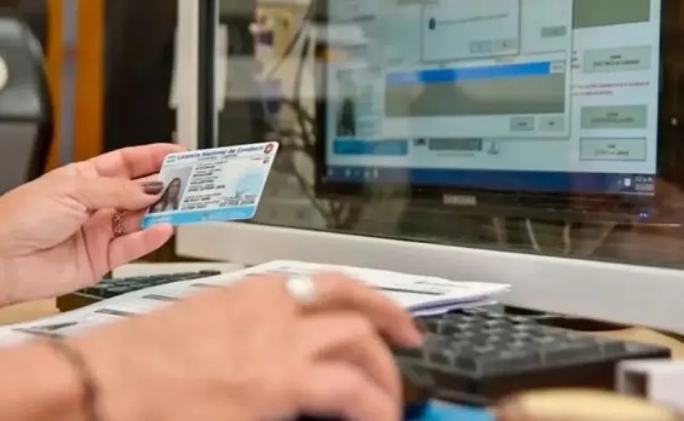 Entró en vigencia el nuevo trámite digital para gestionar la Licencia Nacional de Conducir Entró en vigencia el nuevo trámite digital para gestionar la Licencia Nacional de Conducir