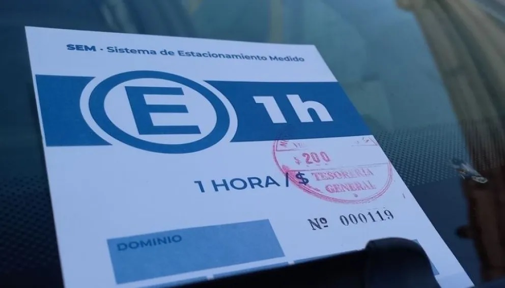 JxER pide incluir el funcionamiento del estacionamiento medido en el debate sobre el transporte público JxER pide incluir el funcionamiento del estacionamiento medido en el debate sobre el transporte público