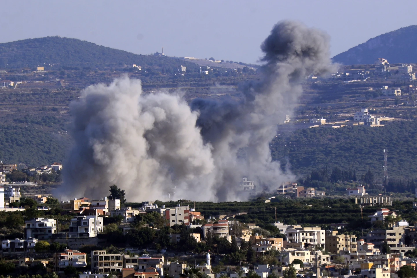 Al menos 30 palestinos perdieron la vida la noche de este sábado a causa de un bombardeo israel
