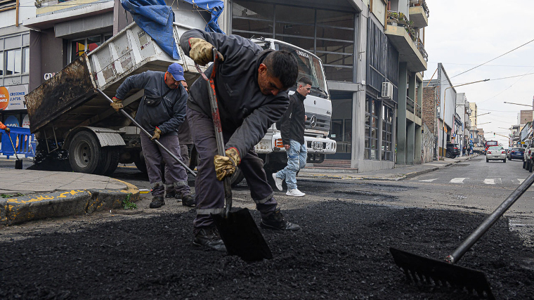 La Municipalidad realizará trabajos de bacheo en la zona céntrica La Municipalidad realizará trabajos de bacheo en la zona céntrica