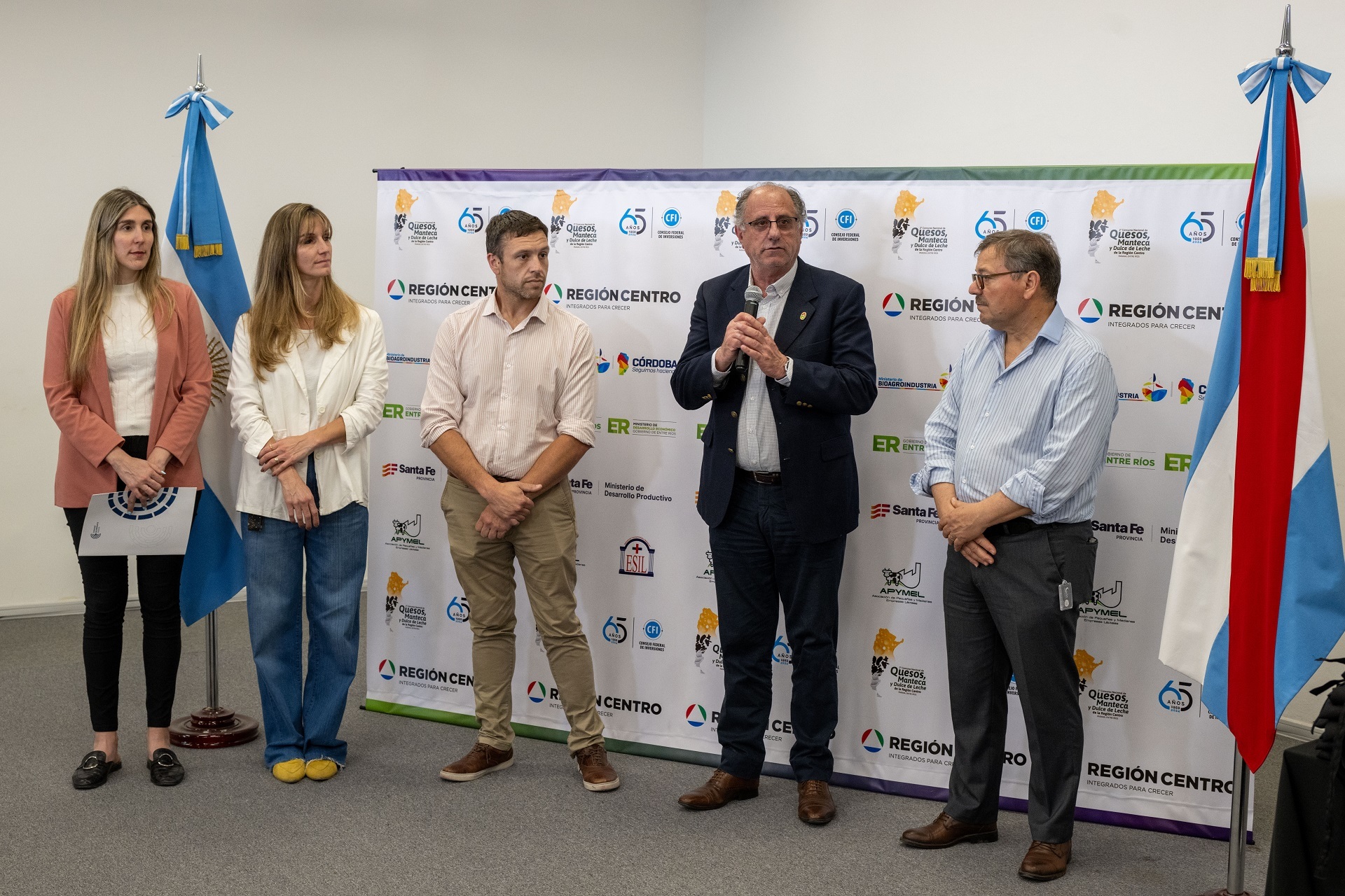Entre Ríos exhibe su potencial lechero en el 2º Concurso Nacional de Quesos, Manteca y Dulce de Leche