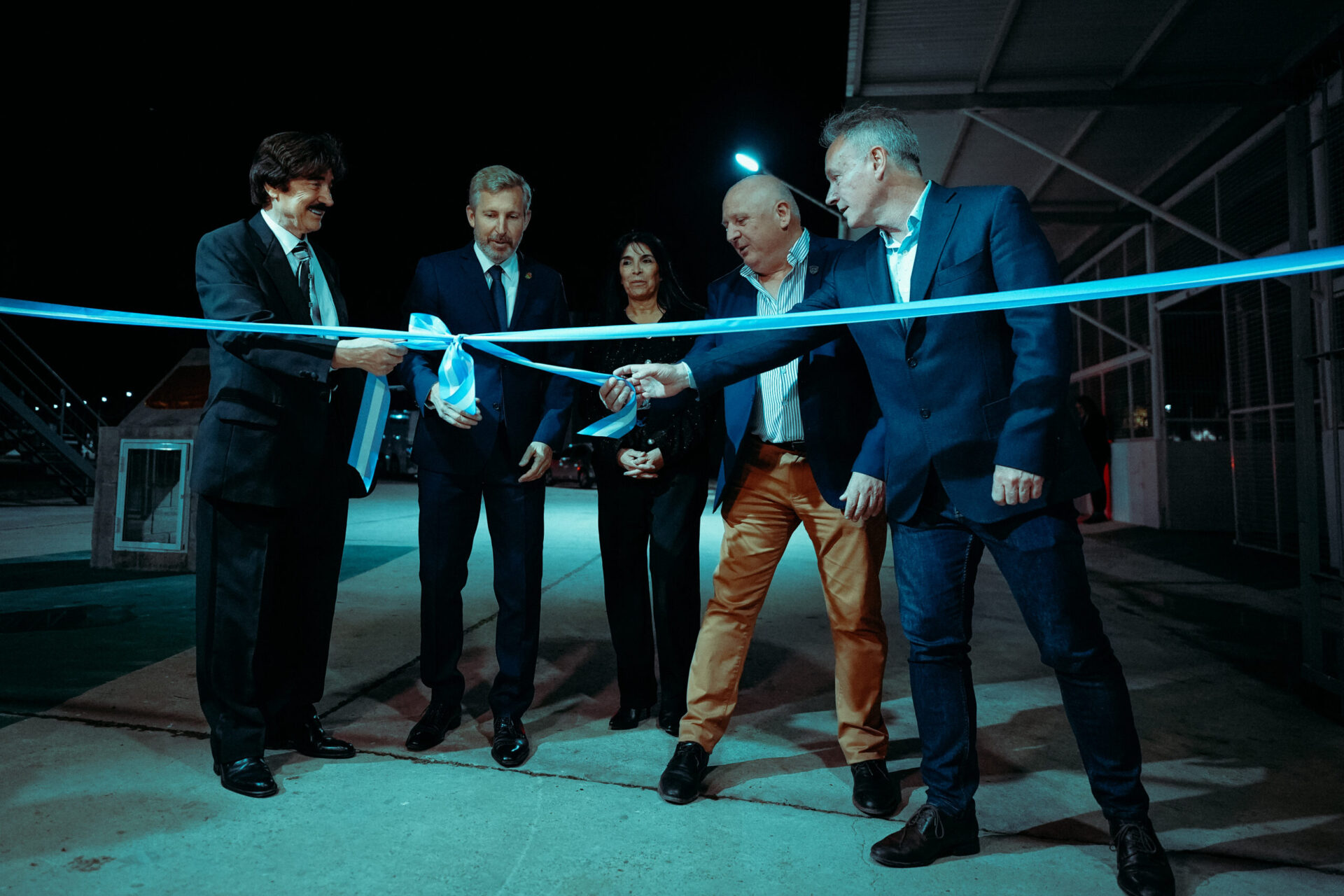 El gobernador participó de la inauguración de siete obras en Crespo