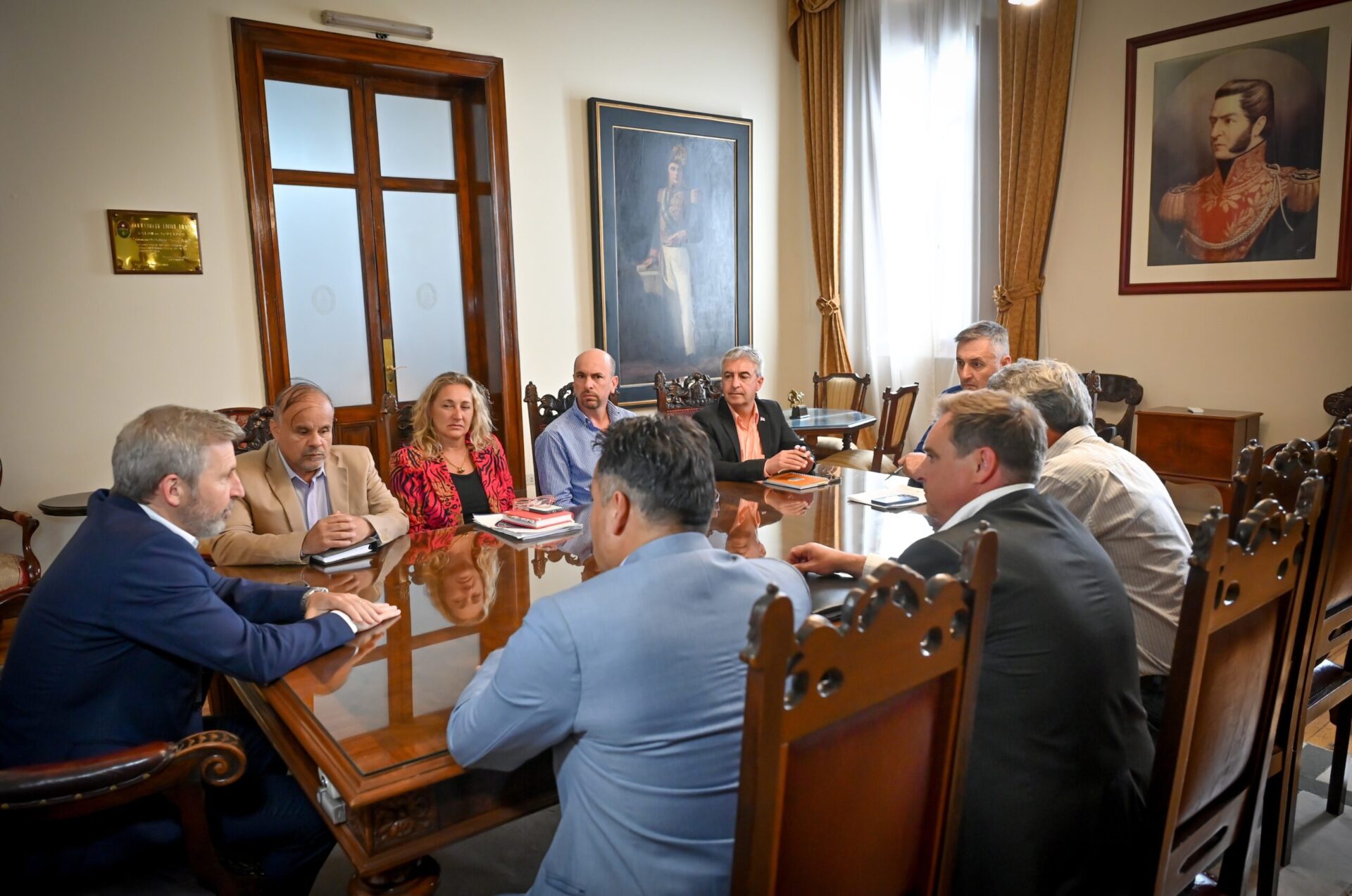 La provincia coordina acciones con Vialidad nacional para mejorar la infraestructura vial La provincia coordina acciones con Vialidad nacional para mejorar la infraestructura vial